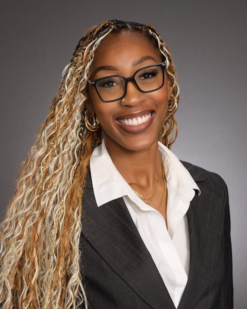 head shot of Kehinde Ojelkere